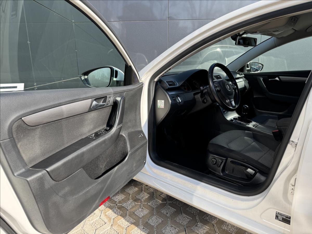 Volkswagen Passat Kombi 2,0 l 103 kw
