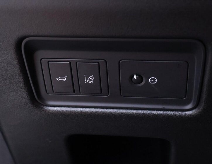 Land Rover Discovery 22