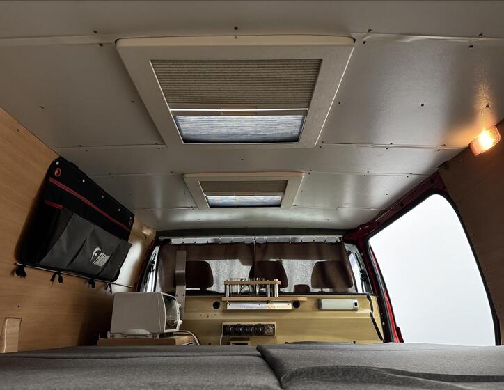 Mercedes-Benz Vito 24