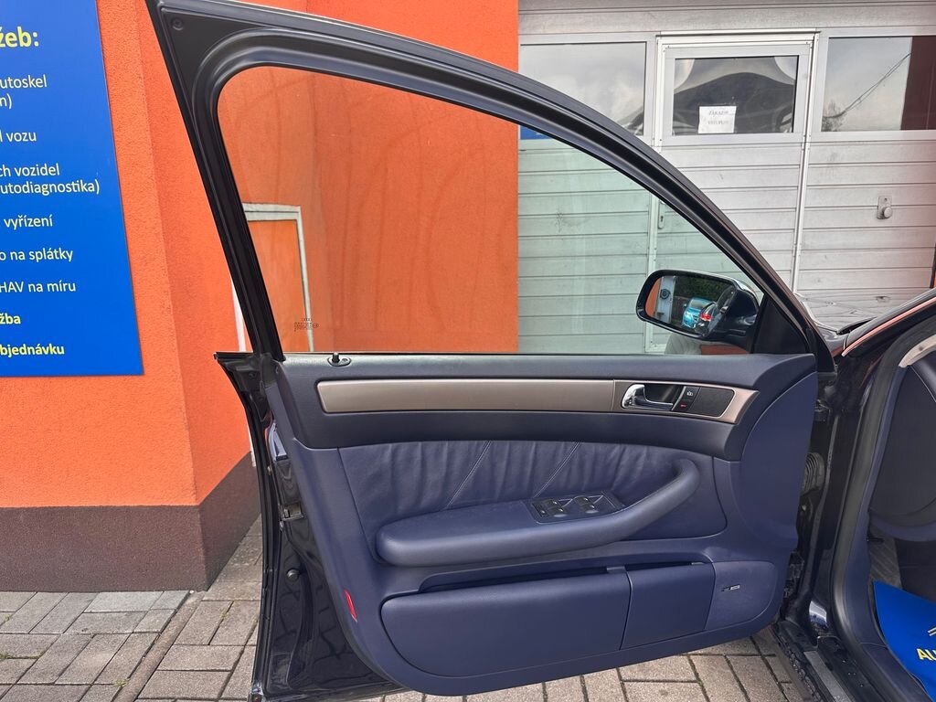 Audi S6 Kombi 4,2 l 220 kw
