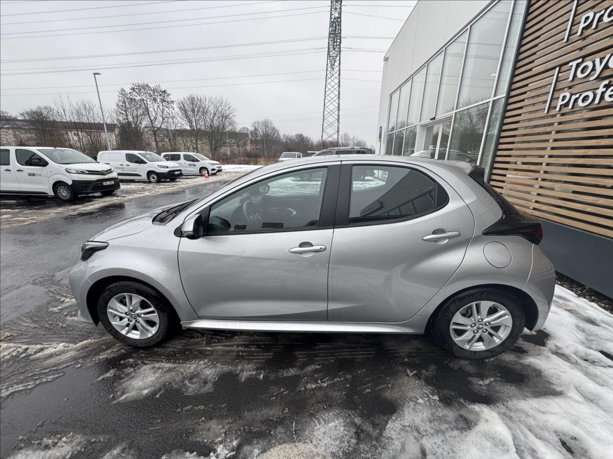 Toyota Yaris Hatchback 1,5 l 68 kw