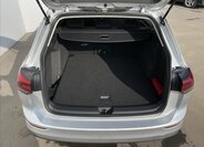 Volkswagen Golf Kombi 1,5 l 96 kw