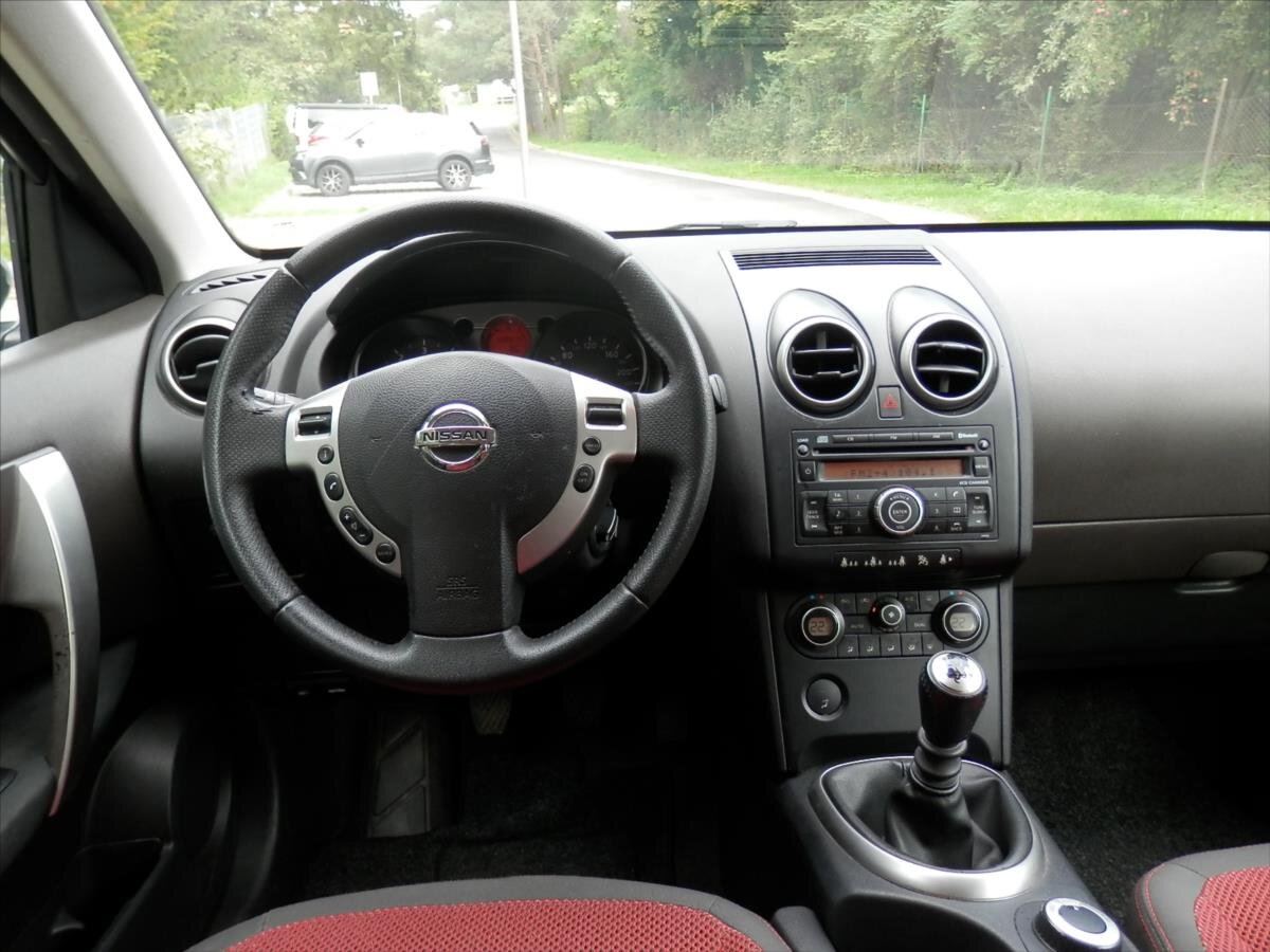 Nissan Qashqai Kombi 2,0 l 110 kw