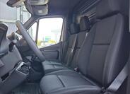 Mercedes-Benz Sprinter 10
