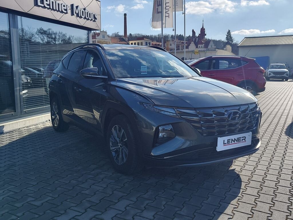 Hyundai Tucson SUV 1,6 l 110 kw