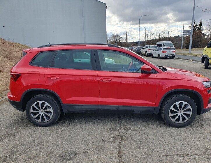 Škoda Karoq SUV 0,0 110 kw