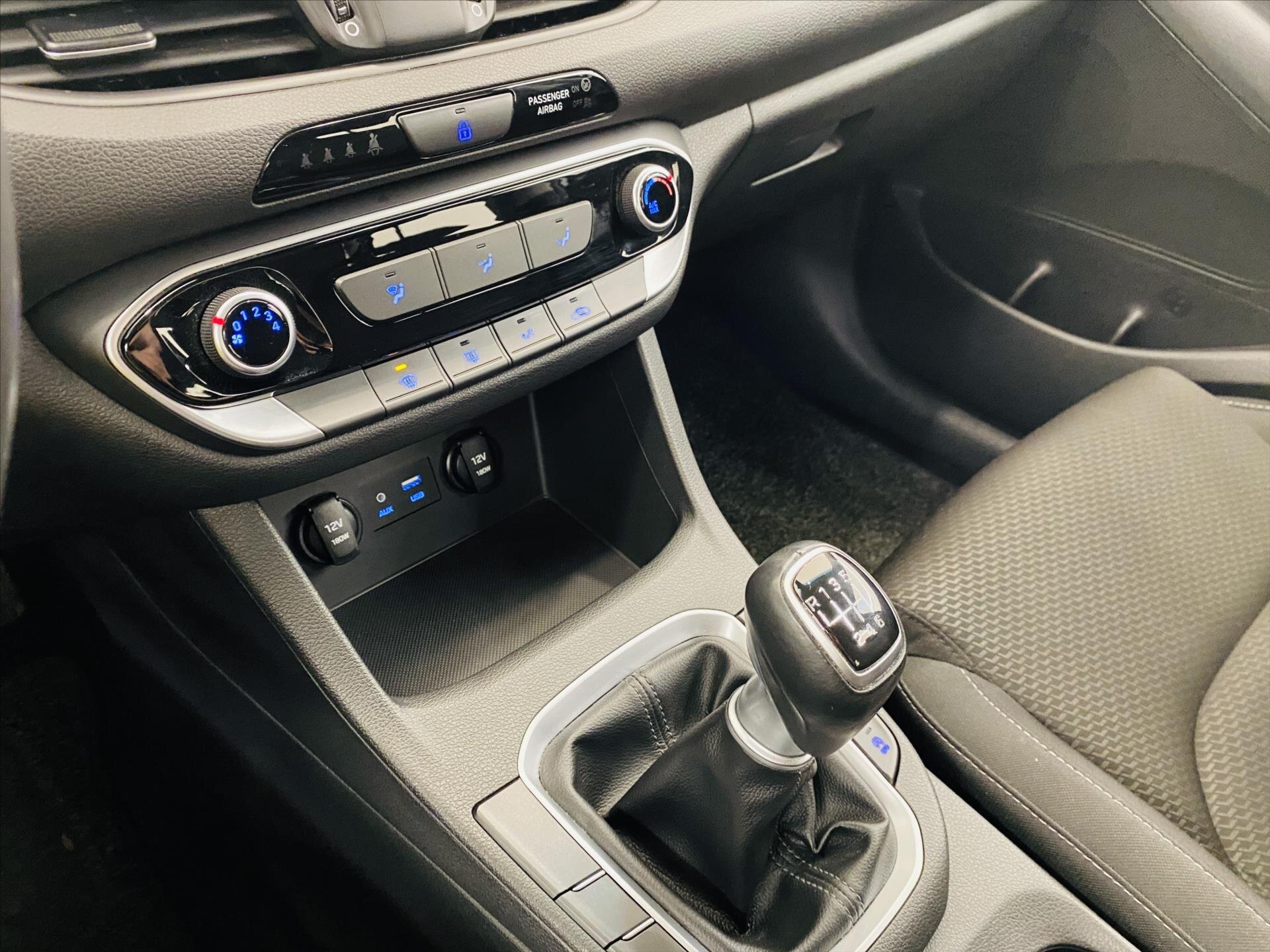 Hyundai i30 Hatchback 998,0 88 kw