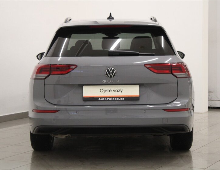 Volkswagen Golf Kombi 1,5 l 96 kw