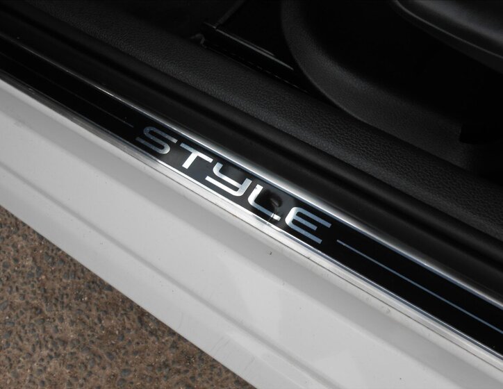 Volkswagen Polo Hatchback 1,2 l 77 kw