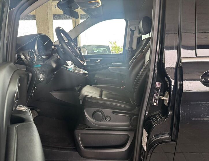 Mercedes-Benz Třídy V 11