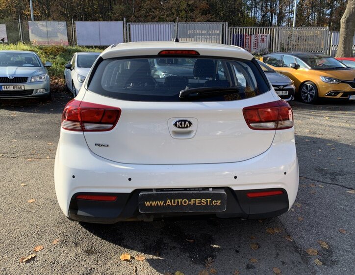 KIA Rio Hatchback 1,2 l 61 kw
