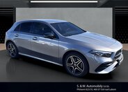 Mercedes-Benz Třídy A Hatchback 1,3 l 120 kw