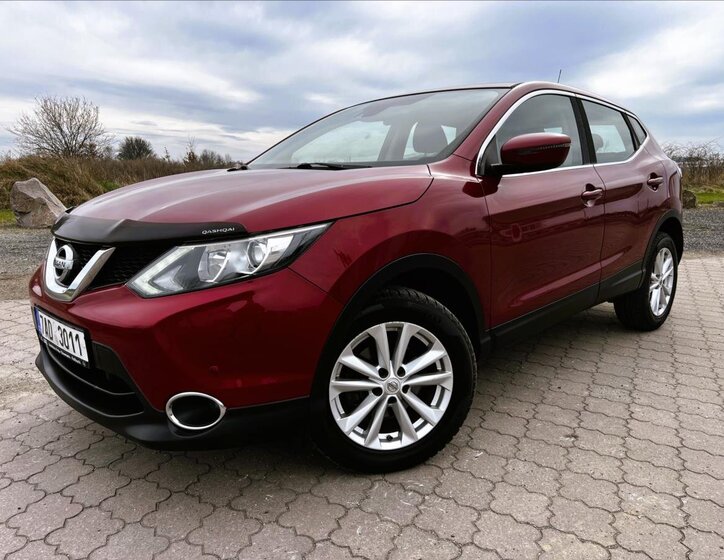 Nissan Qashqai SUV / Terénní 1,2 l 85 kw