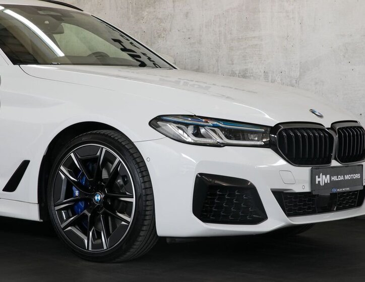 BMW Řada 5 Kombi 3,0 l 245 kw