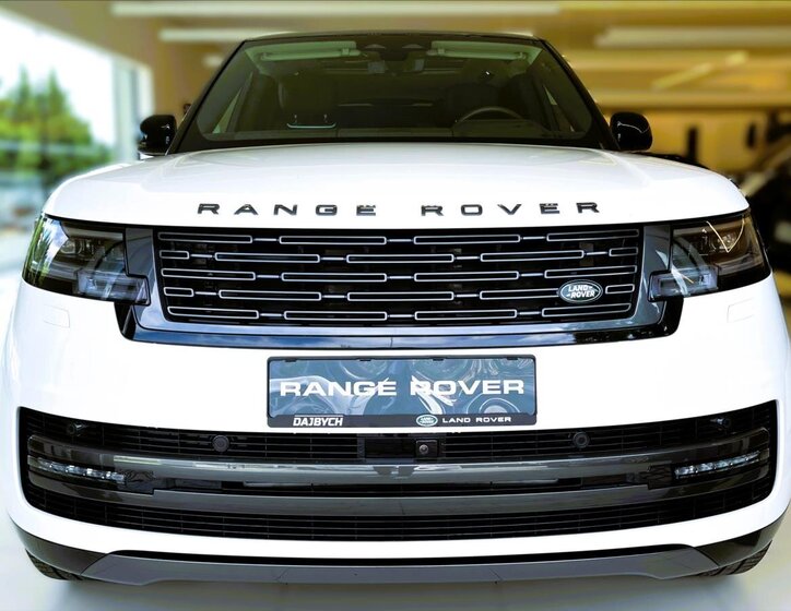 Land Rover Range Rover SUV 4,4 l 390 kw
