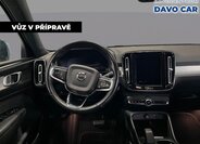 Volvo XC40 SUV / Terénní 2,0 l 120 kw
