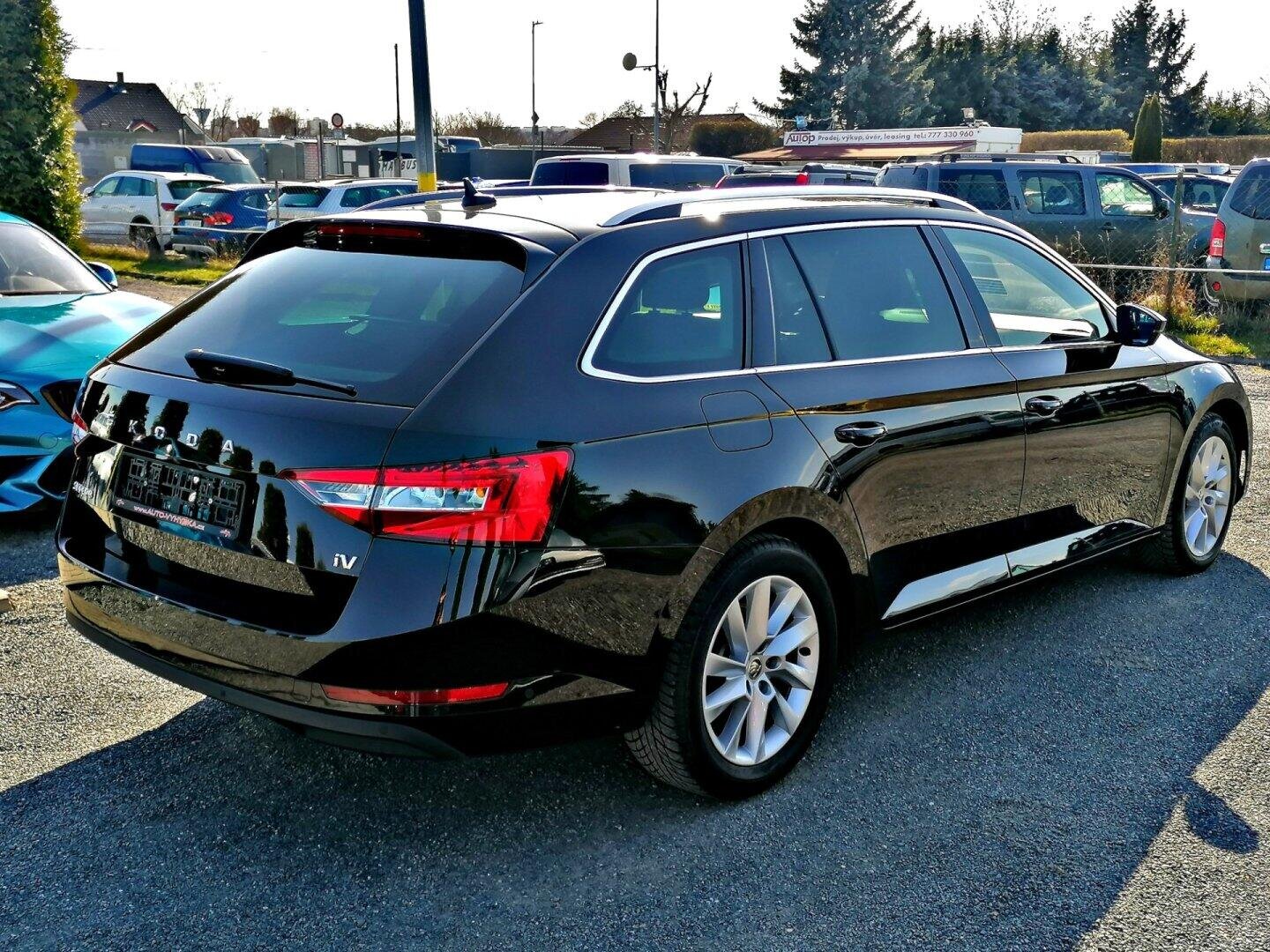 Škoda Superb Kombi 1,4 l 160 kw