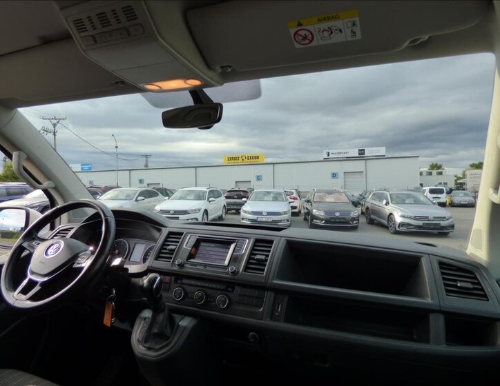 Volkswagen Caravelle MPV 2,0 l 110 kw