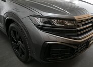 Volkswagen Touareg SUV / Terénní 3,0 l 210 kw