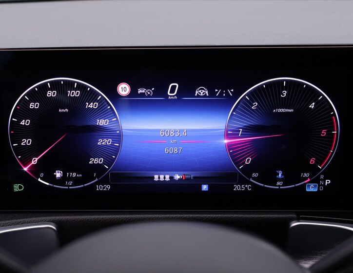 Mercedes-Benz GLB SUV 2,0 l 110 kw