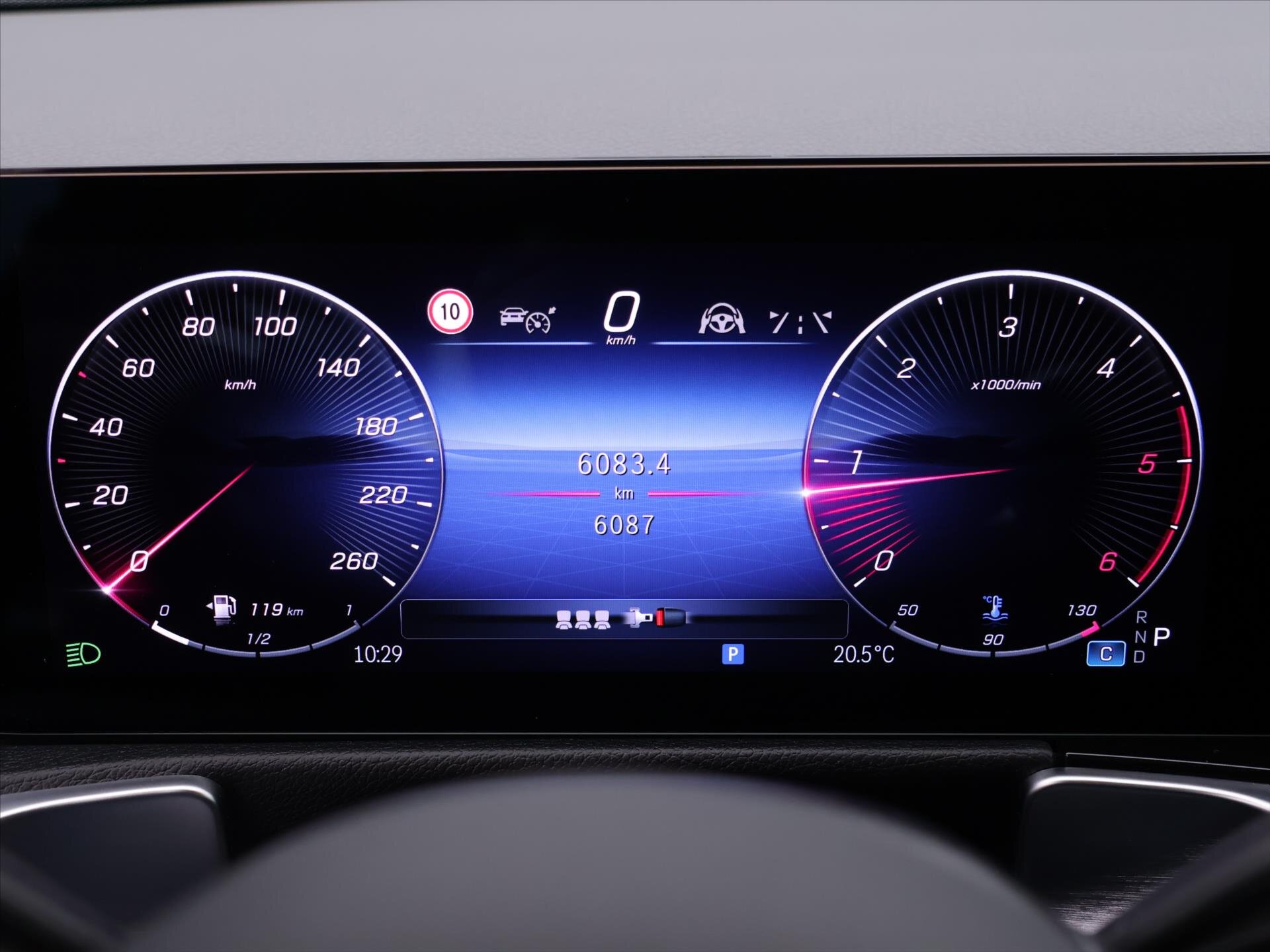 Mercedes-Benz GLB SUV 2,0 l 110 kw