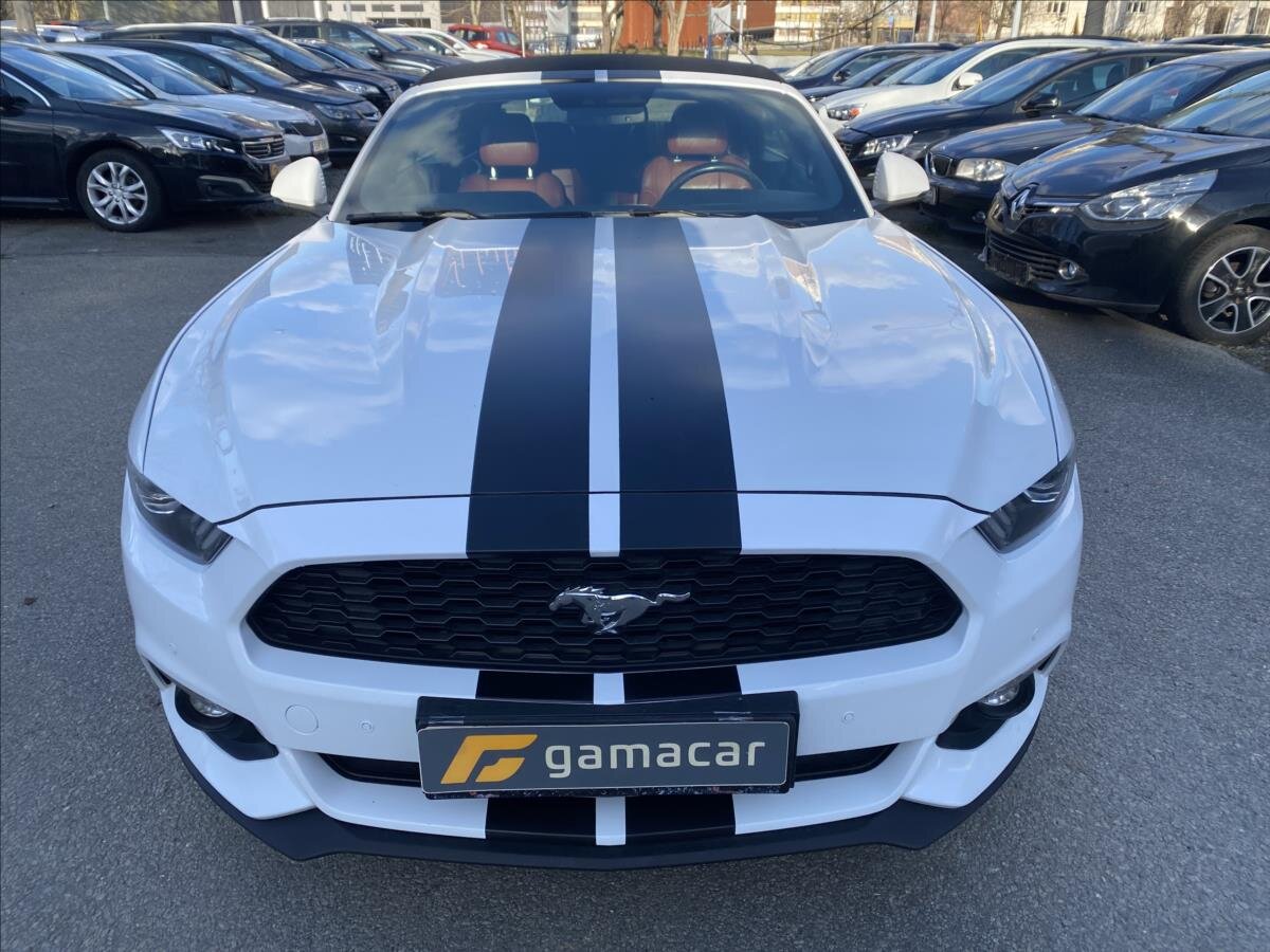 Ford Mustang Kabriolet 2,3 l 233 kw