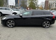 Volvo V60 4