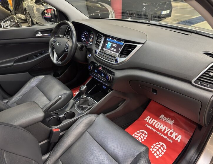 Hyundai Tucson SUV / Terénní 1,6 l 130 kw
