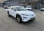 Hyundai Kona SUV / Terénní 0,0 150 kw