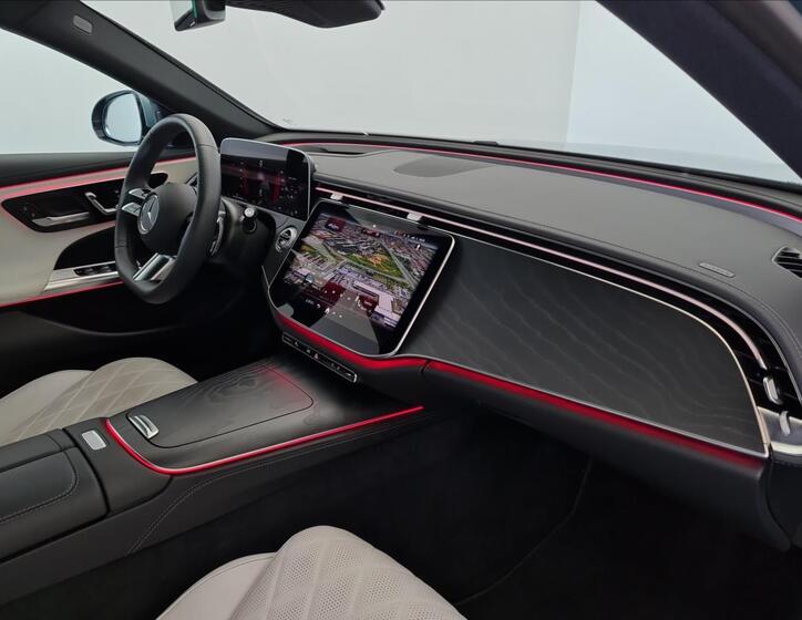 Mercedes-Benz Třídy E 14