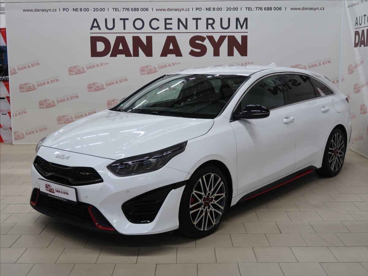 KIA ProCeed Kombi 1,6 l 150 kw