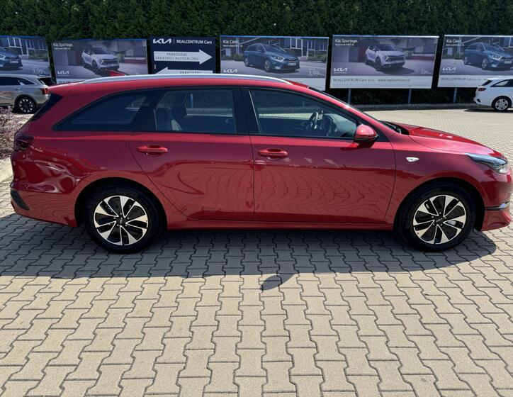 KIA Ceed 8