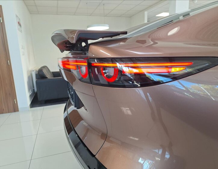 Mazda 6e Liftback 0,0 180 kw