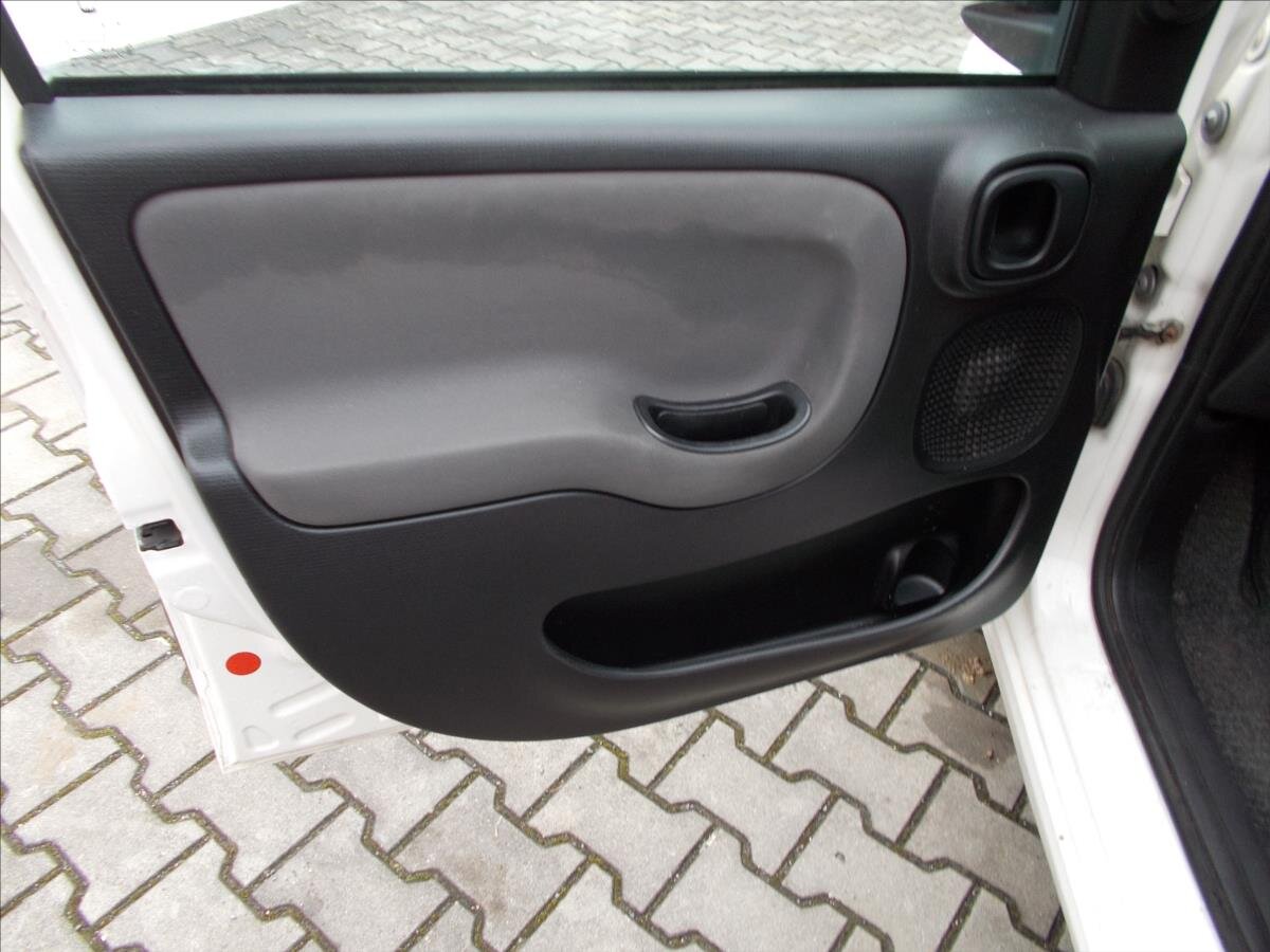 Fiat Panda Hatchback 1,2 l 51 kw