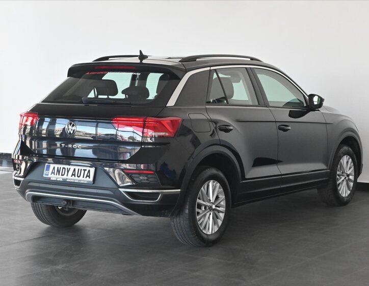 Volkswagen T-Roc SUV 1,6 l 85 kw