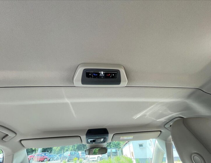 Volkswagen Multivan Ostatní 2,0 l 110 kw