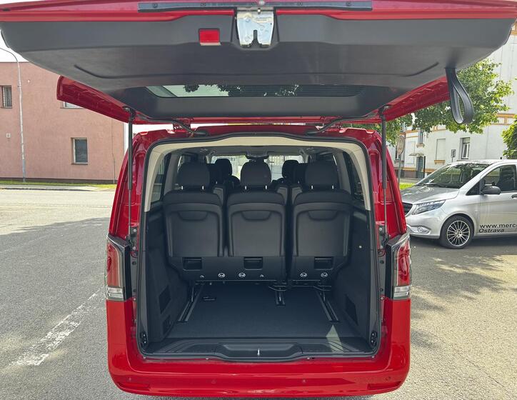 Mercedes-Benz Vito 16