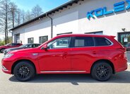 Mitsubishi Outlander SUV / Terénní 2,4 l 165 kw