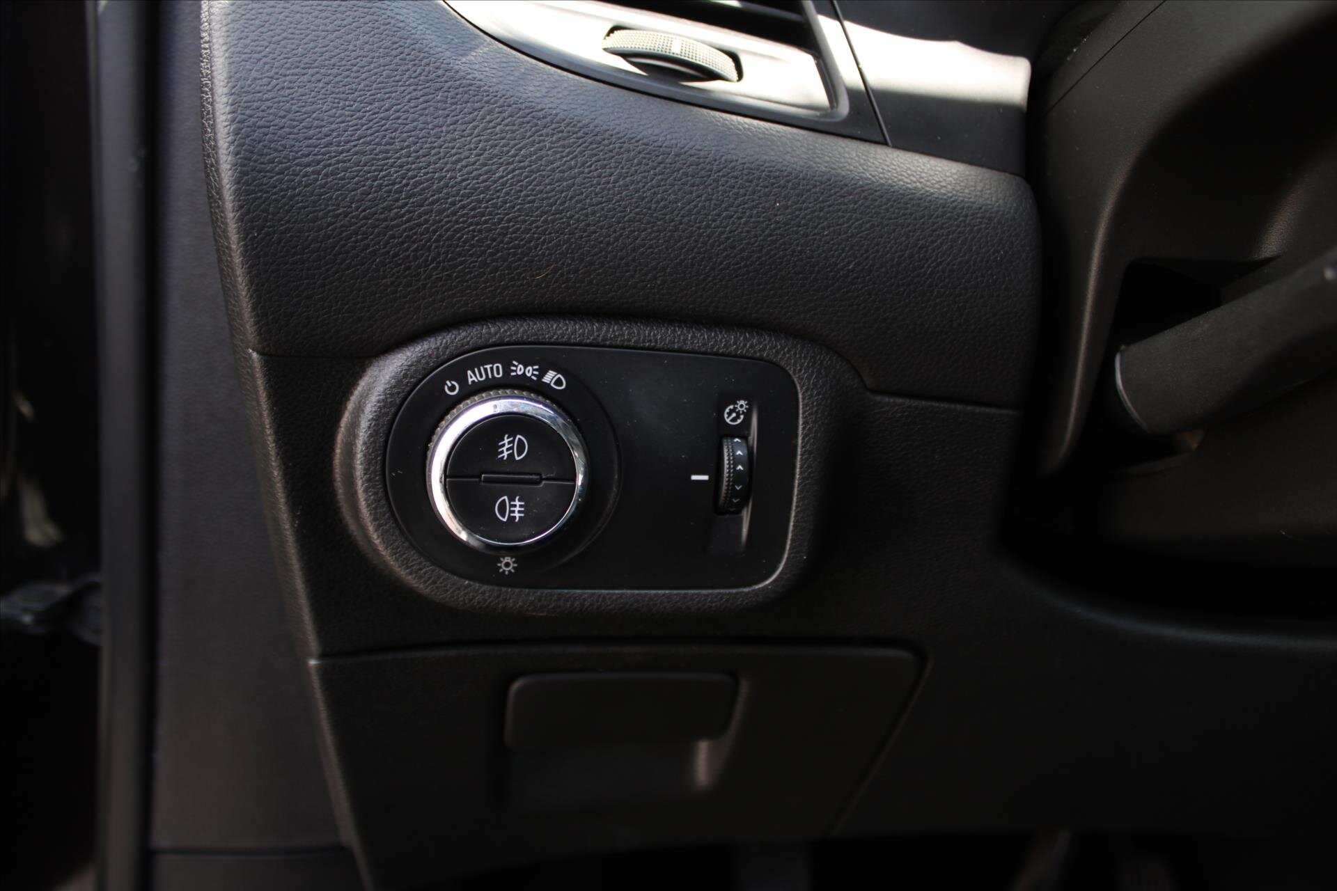 Opel Zafira MPV 2,0 l 121 kw