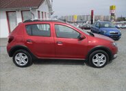 Dacia Sandero Hatchback 898,0 66 kw