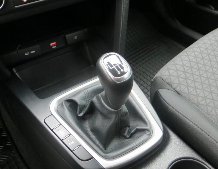 KIA Ceed Kombi 998,0 73 kw