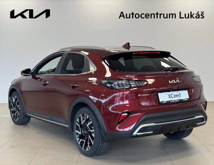 KIA XCeed 4