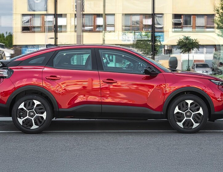 Citroën C4 Hatchback 1,2 l 100 kw