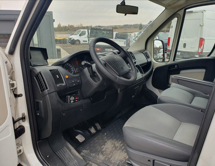 Peugeot Boxer Ostatní 3,0 l 130 kw