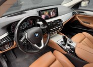 BMW Řada 5 Kombi 3,0 l 210 kw