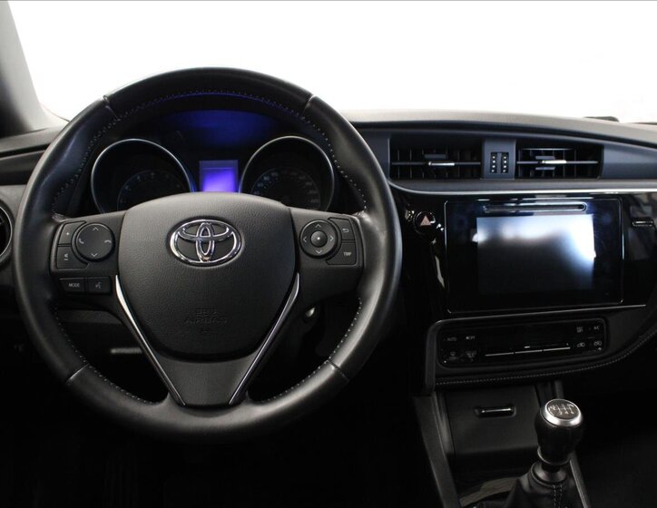 Toyota Auris Hatchback 1,2 l 85 kw
