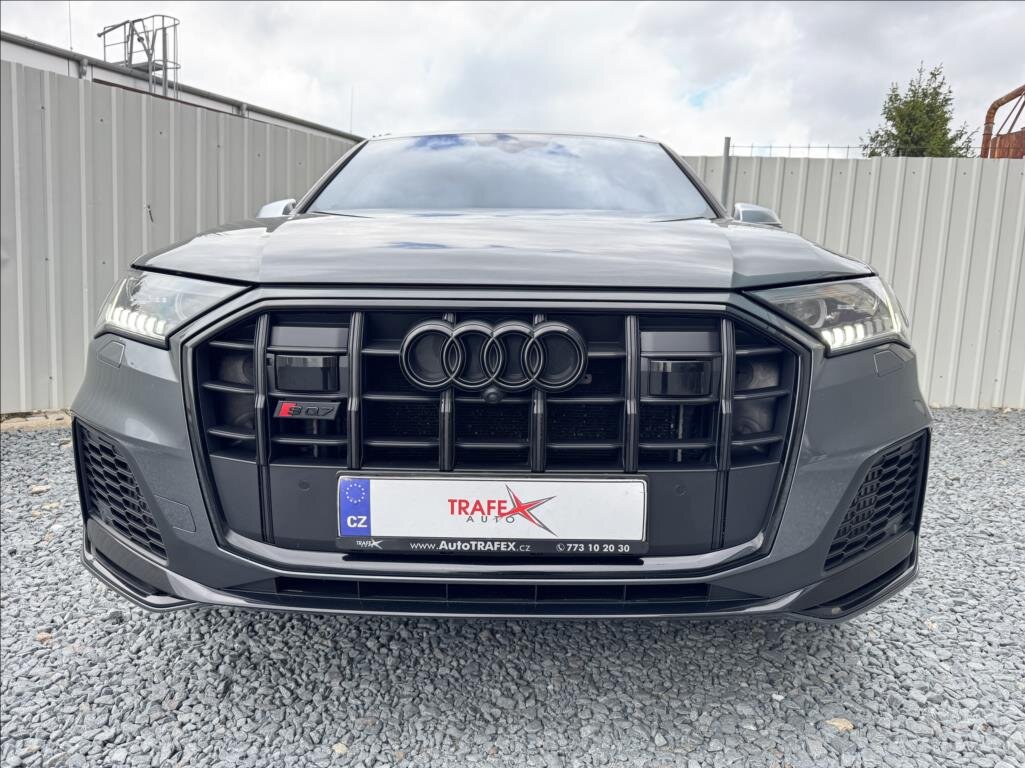 Audi SQ7 Kombi 4,0 l 320 kw