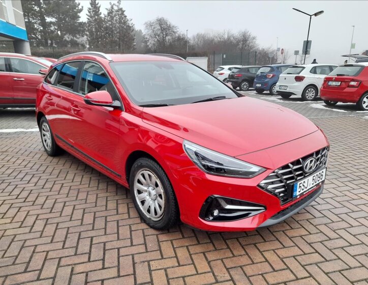Hyundai i30 Kombi 998,0 88 kw