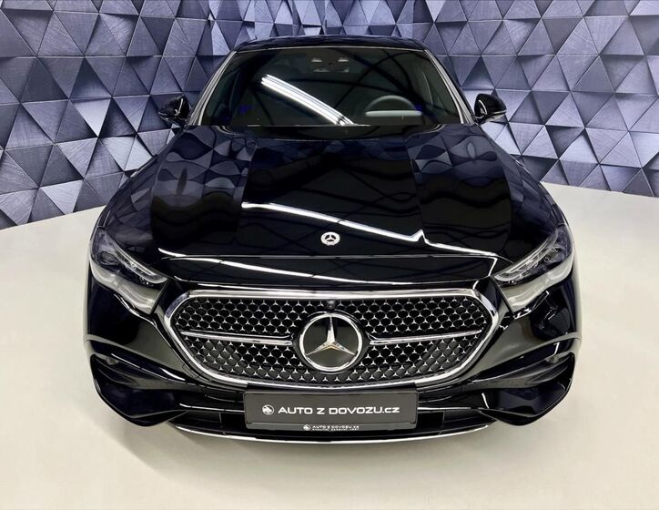 Mercedes-Benz Třídy E 2