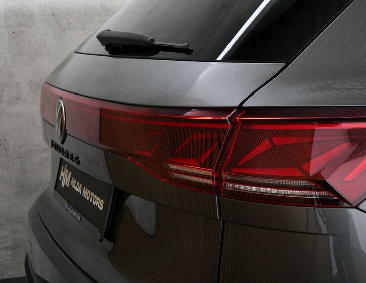 Volkswagen Touareg SUV / Terénní 3,0 l 210 kw